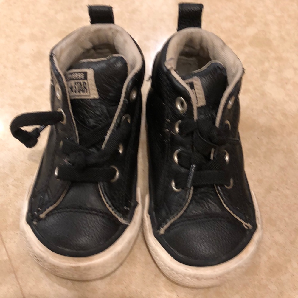 Black Leather toddler converse sneakers -size 5